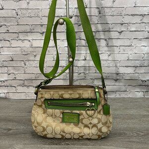 Coach Daisy Signature Swingpack Green Khaki Heart Crossbody Shoulder Bag Purse